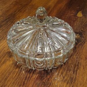Anchor Hocking “old cafe” clear glass candy/trinket dish with lid